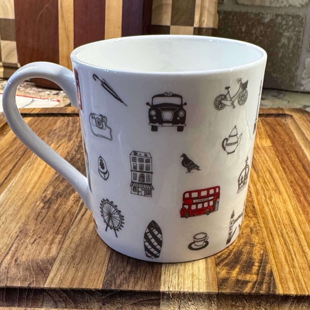 Victoria eggs White London Mug with Black and Red fine bone china